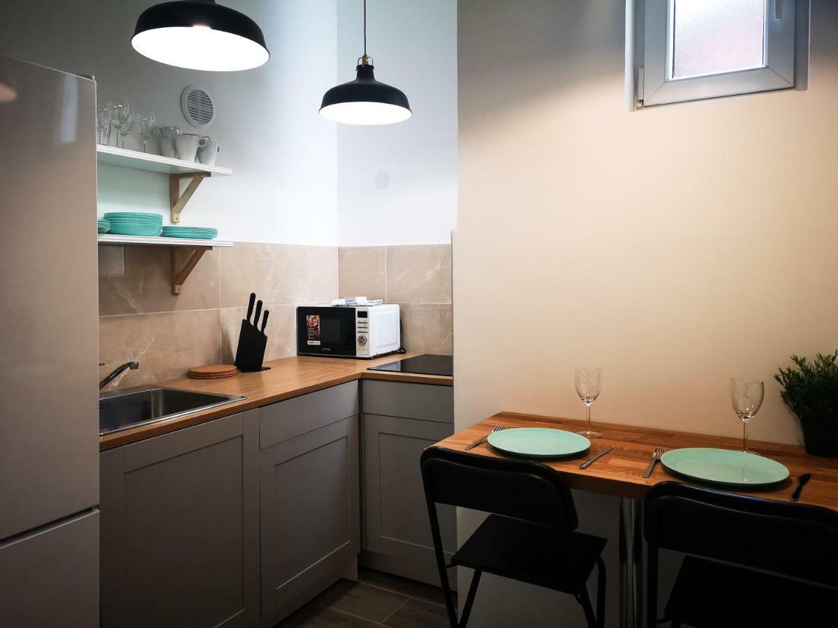 Filinhome Stefanovica Suite 8 Novi Sad Exterior photo